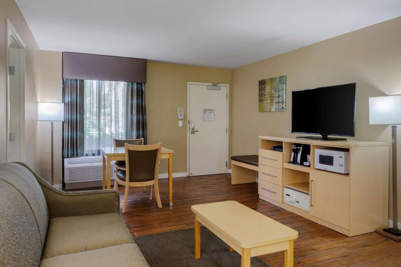Best Western Plus South Coast Inn Goleta Exterior foto